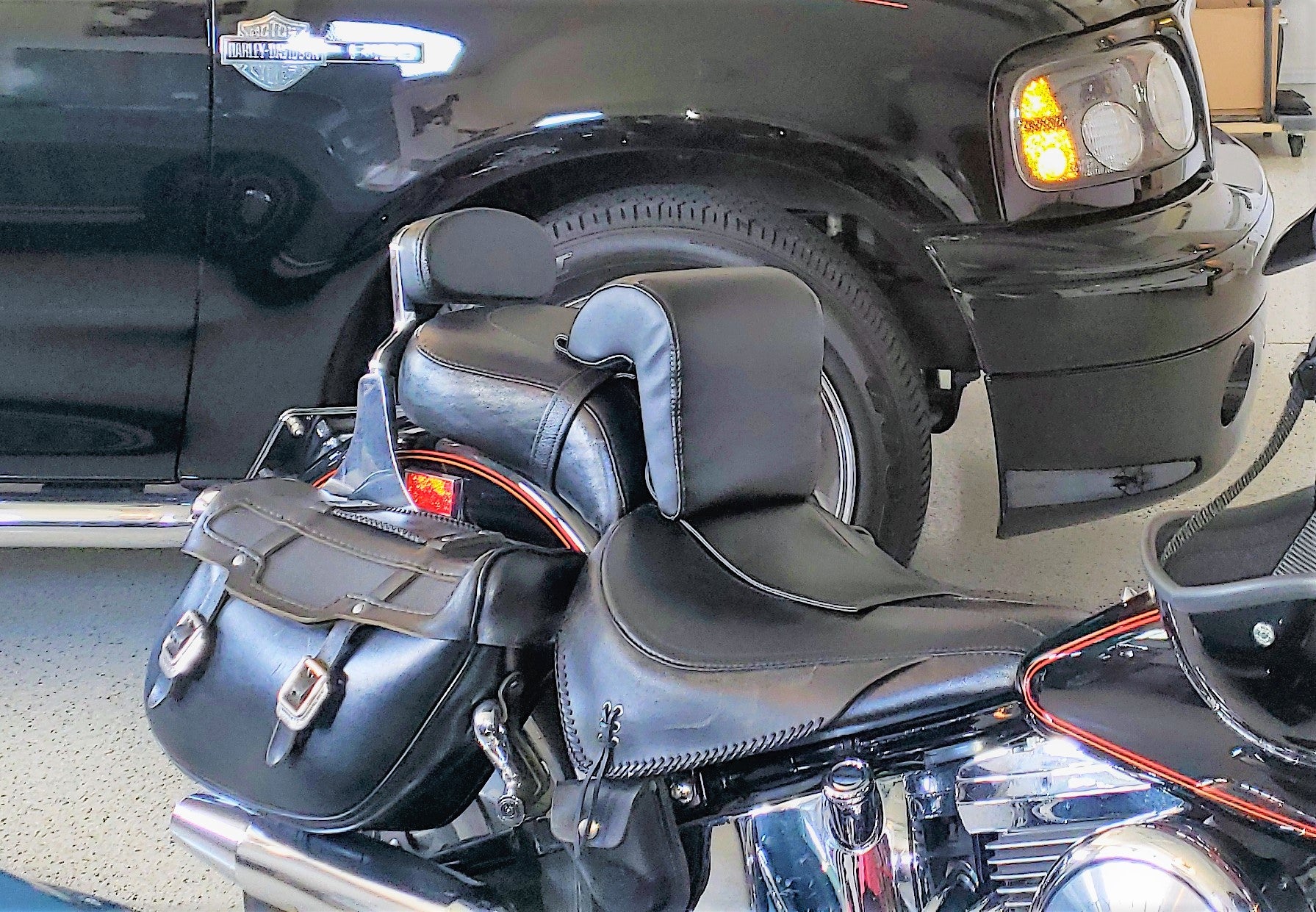 Motorcycle driver backrest (Lumbar support) – COMFORT ZONE RIDE